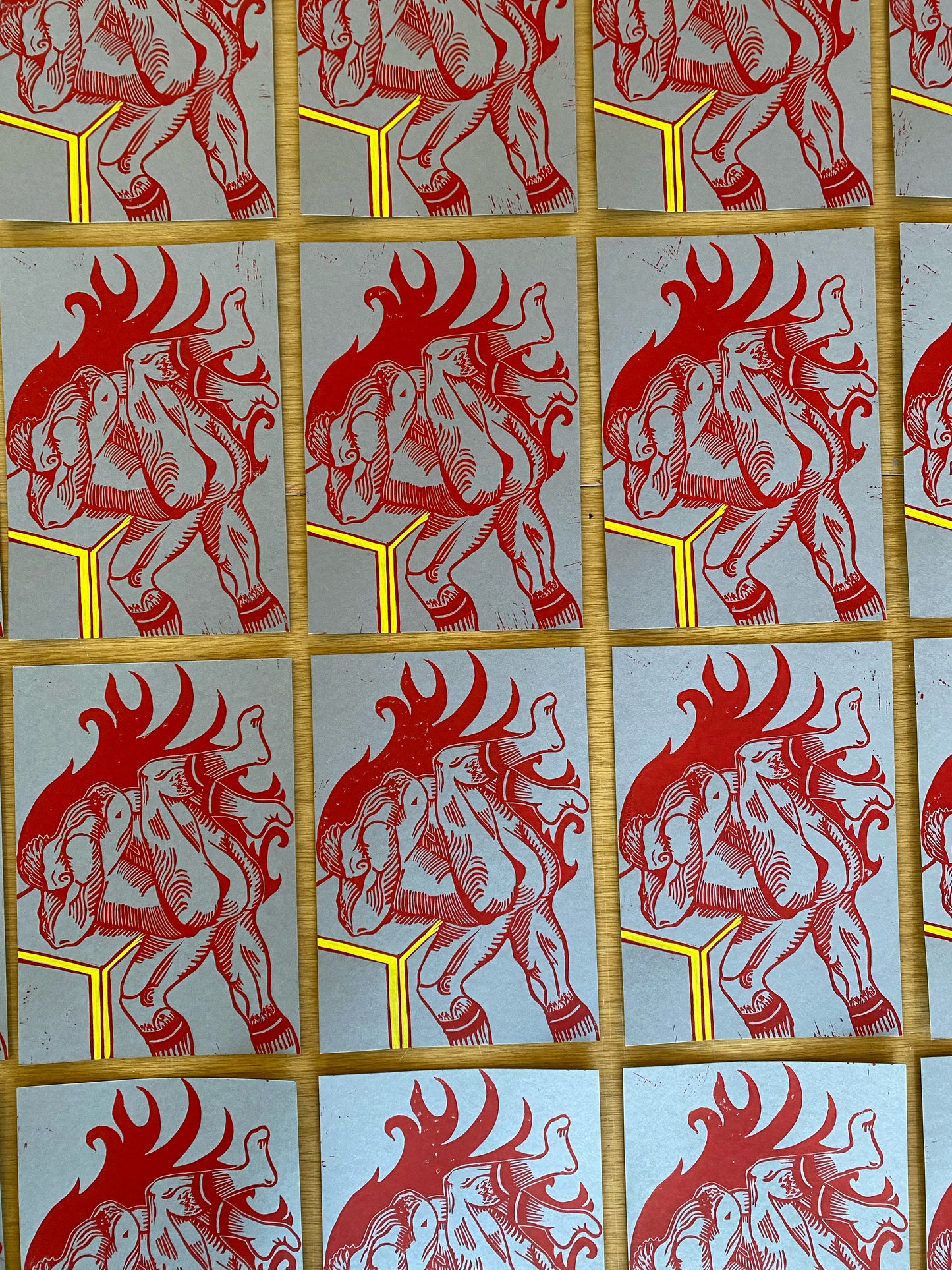 Fire Crush / Lino