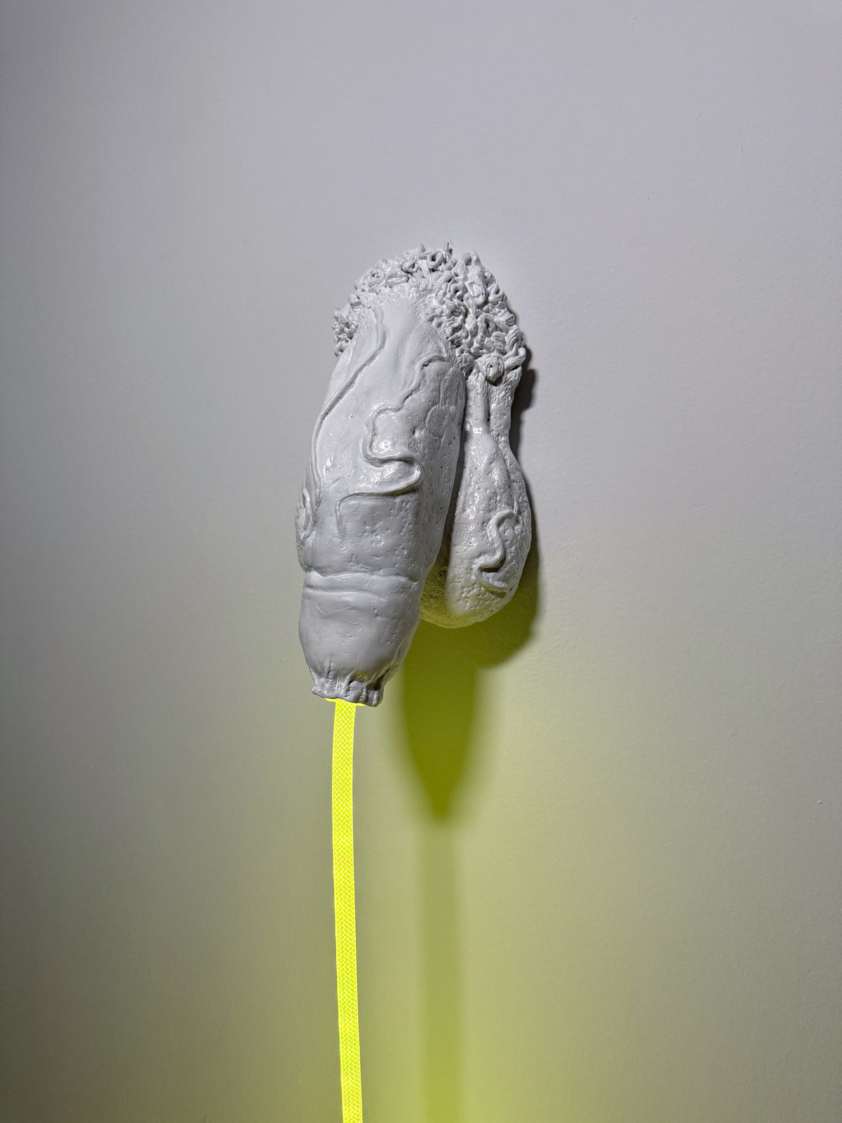 Detail 4 of Mainstream by Greif Lazic