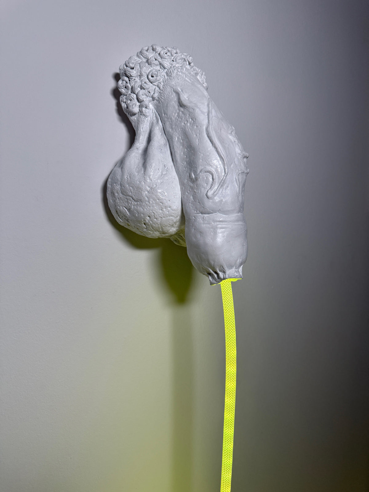 Detail 1 of Mainstream by Greif Lazic